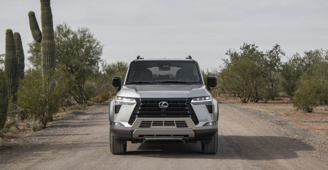 Lexus GX sắp có bản hybrid, nhưng phải đánh đổi điều người dùng thích nhất 2026 lexus gx jpg.19061.jpeg