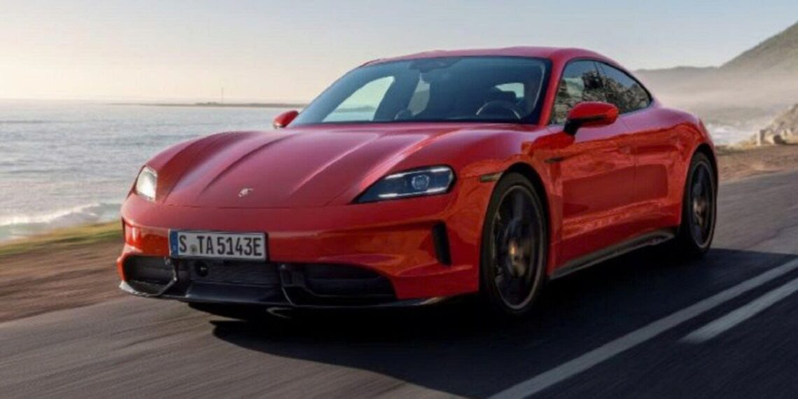 Porsche Taycan 2027 ra mắt với giả lập 8 cấp số, nâng cấp công nghệ sau đợt sụt giảm doanh số 2061781837284 porsche taycan 2027 ra mat voi gia lap 8 cap so anhdaidien.jpg