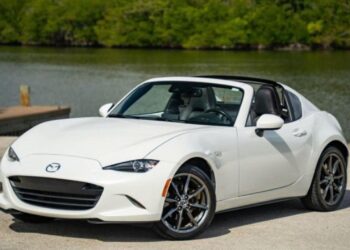 9551781142619 mazda mx 5 rf bat ngo duoc nhan coc tai viet nam anhdaidien.jpg