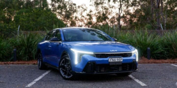 9851782355119 kia k4 gt line 2026 anhdaidien.jpg