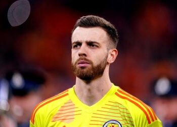 angus gunn 2506175016.jpg