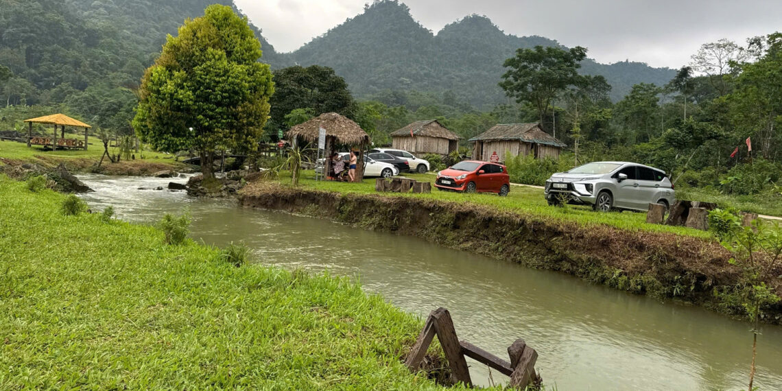 dia diem ngay mat dem lanh o phu tho khach vui choi 2 ngay het hon 1 trieu dong 2696.jpg