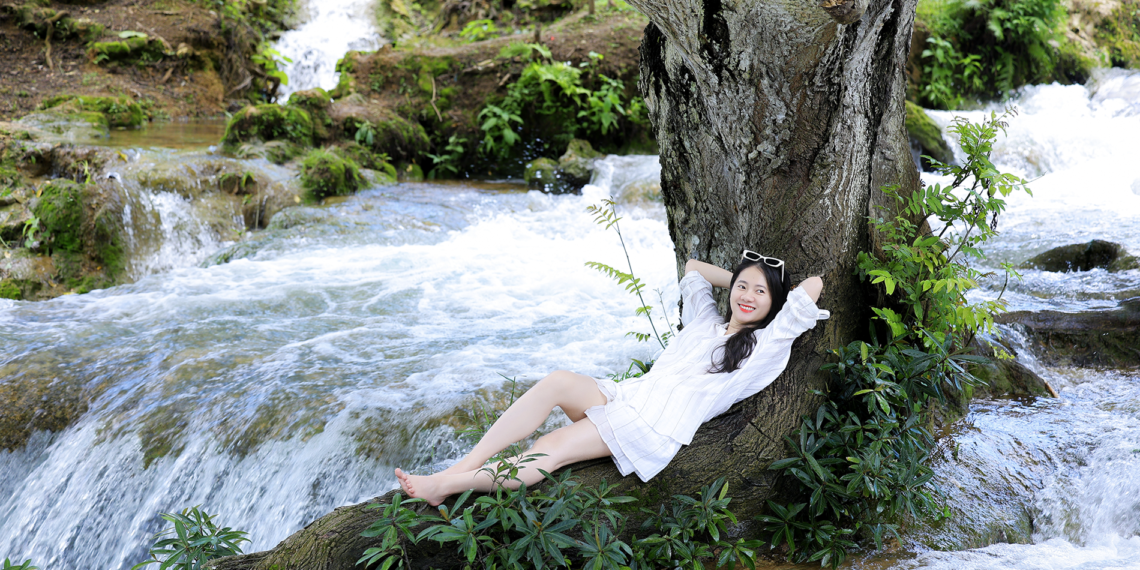 du lich thang 7 o dau de tron nang nong hoa minh giua thien nhien 2445.png
