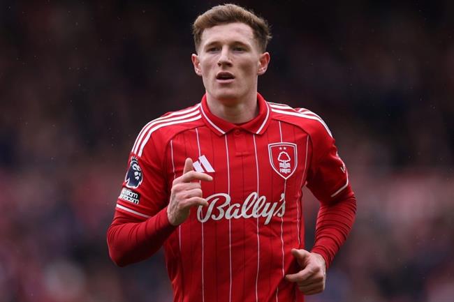 elliot anderson hoan tat kiem tra y te chuan bi gia nhap man city.jpeg