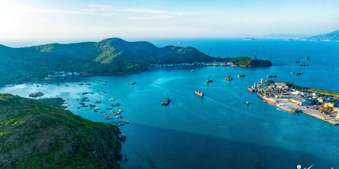 gia lai tim huong hut khach du lich tau bien 1034.jpg
