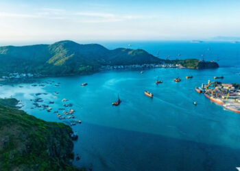 gia lai tim huong hut khach du lich tau bien 1034.jpg