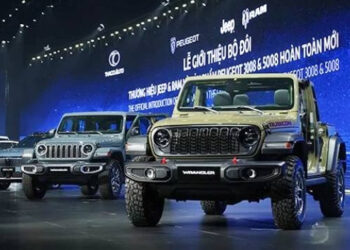 jeep va ram doi nha nhap khau vao viet nam tuong lai co doi phan ken khach 1791.jpg