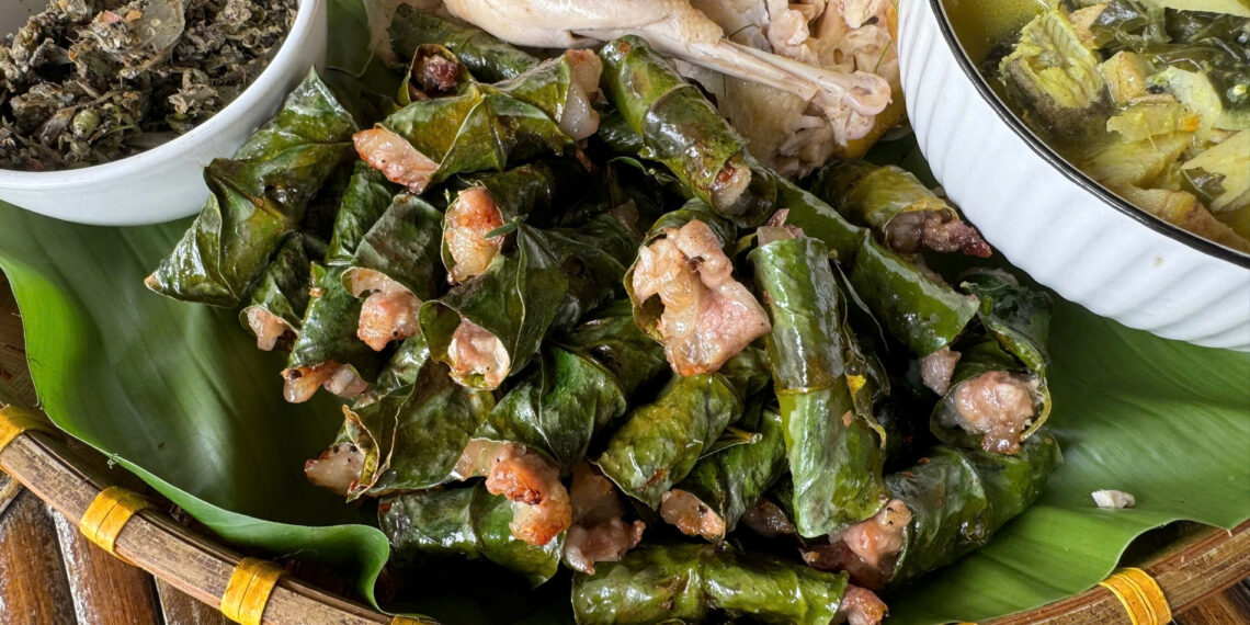 la buoi cuon thit nuong than hong dac san la o phu tho khien thuc khach to mo 1343.jpg