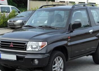 mitsubishi pajero io 1 jpg.19593.jpeg