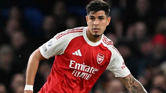 Real Madrid nhắm trung vệ Piero Hincapie của Arsenal piero hincapie 1903201618.jpg