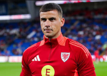 tieu su karl darlow 1311163253.jpg