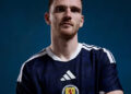 tottenham chieu mo andy robertson theo dang chuyen nhuong tu do.jpg