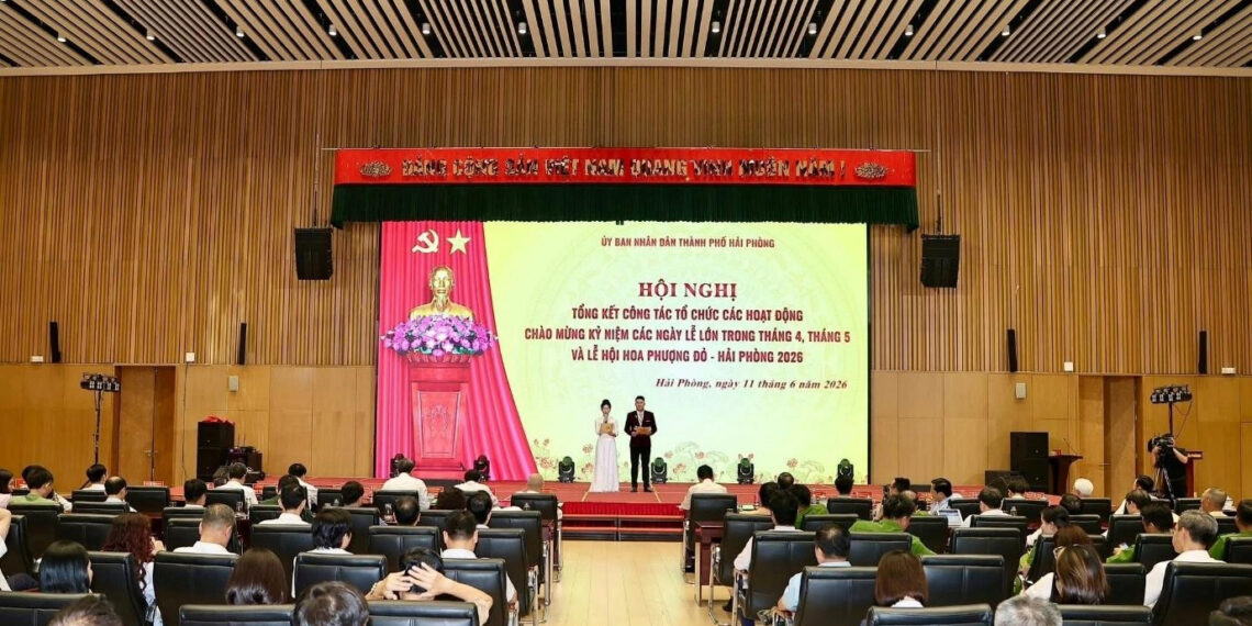 xay dung le hoi hoa phuong do hai phong tro thanh thuong hieu van hoa viet nam 2789.jpg