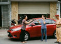 Đỗ xe trước cửa nhà người khác: Đúng luật có chắc đã "đúng"? xehay do xe cua nha 030626 1.jpg