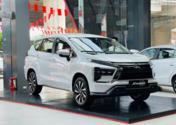 xehay mitsu uu dai t6 110626 3.jpg
