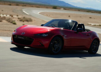 xehay mx5 ra mat 200626 4.jpg