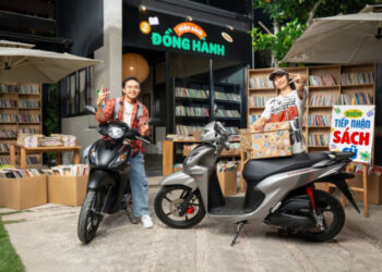 xehay xang e10 honda 200626 4.jpg