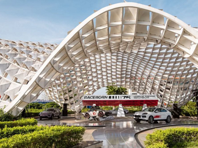 Không gian Trải nghiệm Porsche lần đầu xuất hiện tại Đà Nẵng 146d0b73b5a4e2895d15d684b3229d23.jpeg