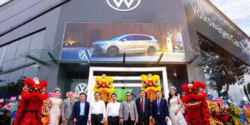 1681783480728 volkswagen khai truong dai ly 4s dau tien tai can tho anhdaidien.jpg