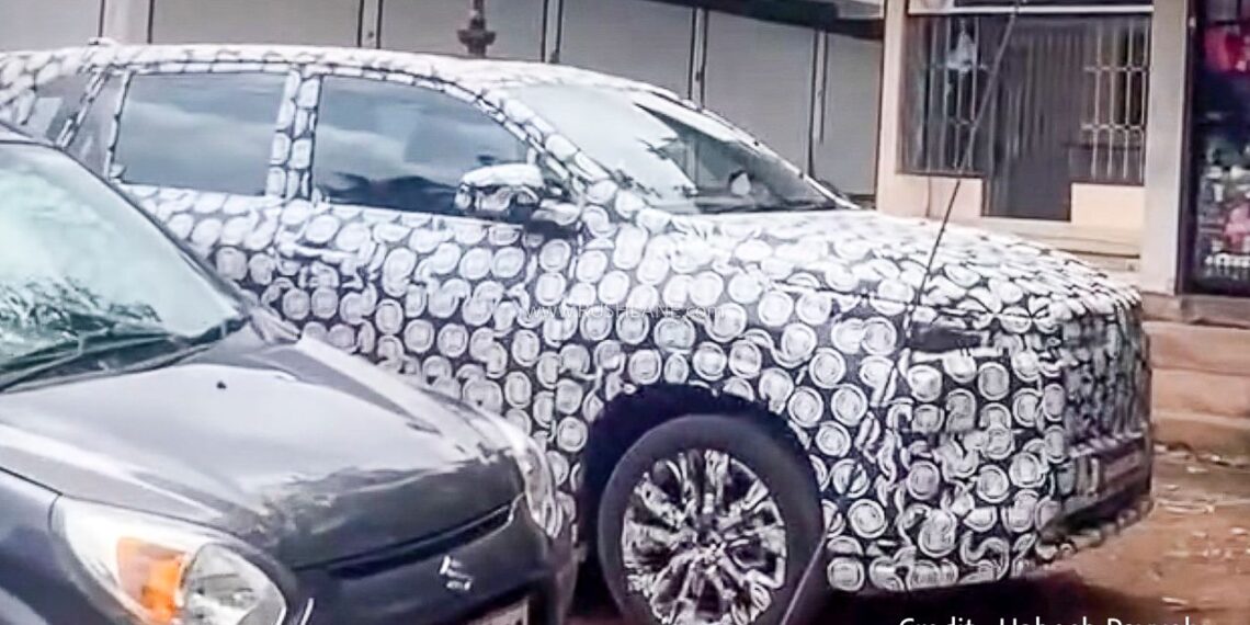Toyota Innova Facelift 2027 lần đầu lộ diện, hứa hẹn nhiều nâng cấp đáng chú ý 2027 toyota innova hycross facelift spied 1 jpeg.19960.jpeg
