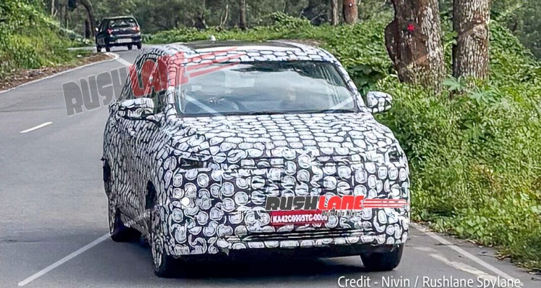 2027 toyota innova hycross facelift spied front new design rear 5 1068x601 jpeg.20162.jpeg