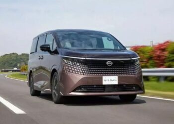 2841784949844 nissan elgrand 2027 chuan bi gia nhap dong nam a anhdaidien.jpg