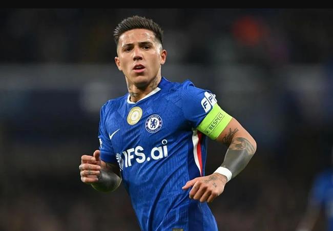Joe Cole dự đoán Enzo Fernandez rời Chelsea 3 2107095925.png