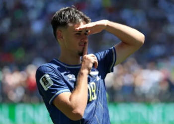 Chelsea nhận đòn đau vụ chiêu mộ Kerim Alajbegovic 3 3007091603.png