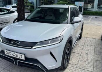 3841784968734 dai ly byd thanh ly loat xe lai thu anhdaidien.jpg