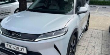 3841784968734 dai ly byd thanh ly loat xe lai thu anhdaidien.jpg