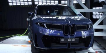 4891784087676 bmw ix3 va zeekr 7gt tro thanh nhung mau xe dau tien anhdaidien.jpg