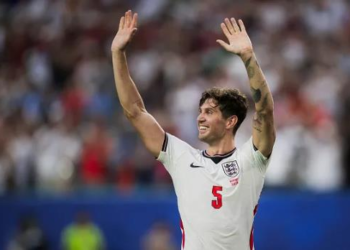Chelsea được khuyên chiêu mộ John Stones ở Hè 2026 6 1507105525.png