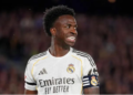 Gary Neville nhận định vụ Arsenal theo đuổi Vinicius Junior 7 3007095802.png