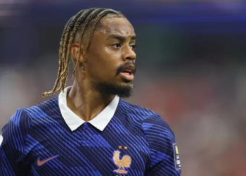 Liverpool được khuyên không nên chi 145 triệu bảng vụ Bradley Barcola 8 3007102218.png