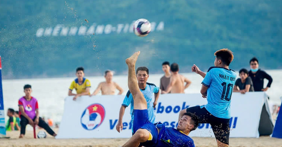 8 đội tranh tài tại Giải Bóng đá Bãi biển Vô địch Quốc gia 2026 8 doi tranh tai tai giai bong da bai bien vo dich quoc gia 2026 1350.jpg