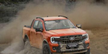 8881783048359 ford ranger duoc nang cap them loat trang bi anhdaidien.jpg