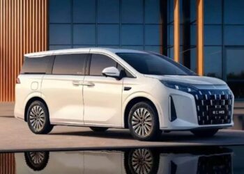 9101782892865 byd m9 co phien ban taxi gia re anhdaidien.jpg