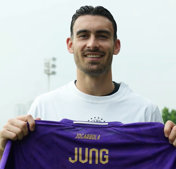 CLB Hà Nội bất ngờ trình làng nhà vô địch Indonesia clb ha noi bat ngo trinh lang nha vo dich indonesia.png