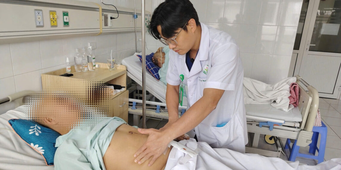 dau bung keo dai di kham nhieu noi moi biet mac ung thu tien luong song chi 10 436.jpg