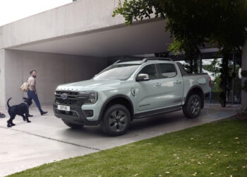 ford 2024 ranger phev 02 scaled jpg.19817.jpeg