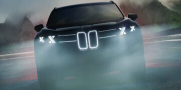 g65 bwm x5 teaser 1 jpg.19683.jpeg