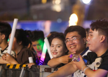 hang nghin nguoi du le khai mac festival bien khanh hoa nam 2026 195.jpg