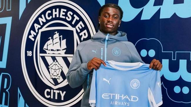 Man City đánh bại Arsenal để chiêu mộ thần đồng người Anh jeremy monga 1107194523.jpg