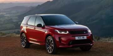 land rover khai tu mau suv co nho discovery sport sau 11 nam 1031.avif.jpeg