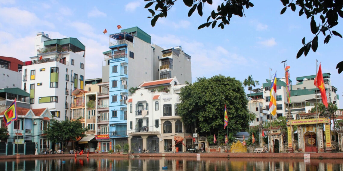 lang nao khong goi cha la bo lang nao nhieu tien si nhat ha noi 2514.jpg