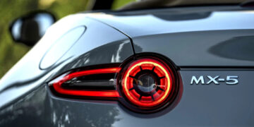 mazda sap phat trien mx 5 moi nhung co mot dieu khien nguoi me xe tiec nuoi 2784.webp.jpeg