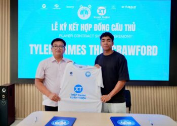 nam dinh ra mat sao viet kieu canada tyler james thai crawford 2307230001.jpg