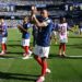 olivier giroud chuc mung mbappe pha ky luc cho dt phap.jpg