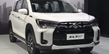 suzuki xl7 hybrid a1 jpg.19733.jpeg