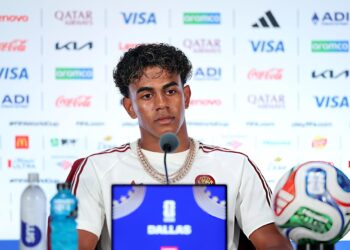 Tây Ban Nha cập nhật tình hình chấn thương của Lamine Yamal tay ban nha cap nhat tinh hinh chan thuong cua lamine yamal truoc tran chung ket world cup.jpg